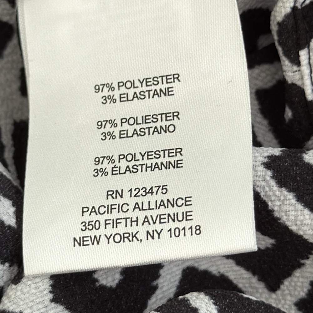 NWT Jones New York Black and White Geometric Tunic Top Size XL - Picture 7 of 8
